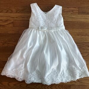 Baptism or flower girls white lace tulle dress size 6-12 months or size 5-6